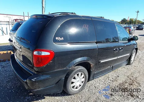 2007 Chrysler Town & Country Touring z USA, uszkodzony, nr VIN 2A4GP54L37R283581